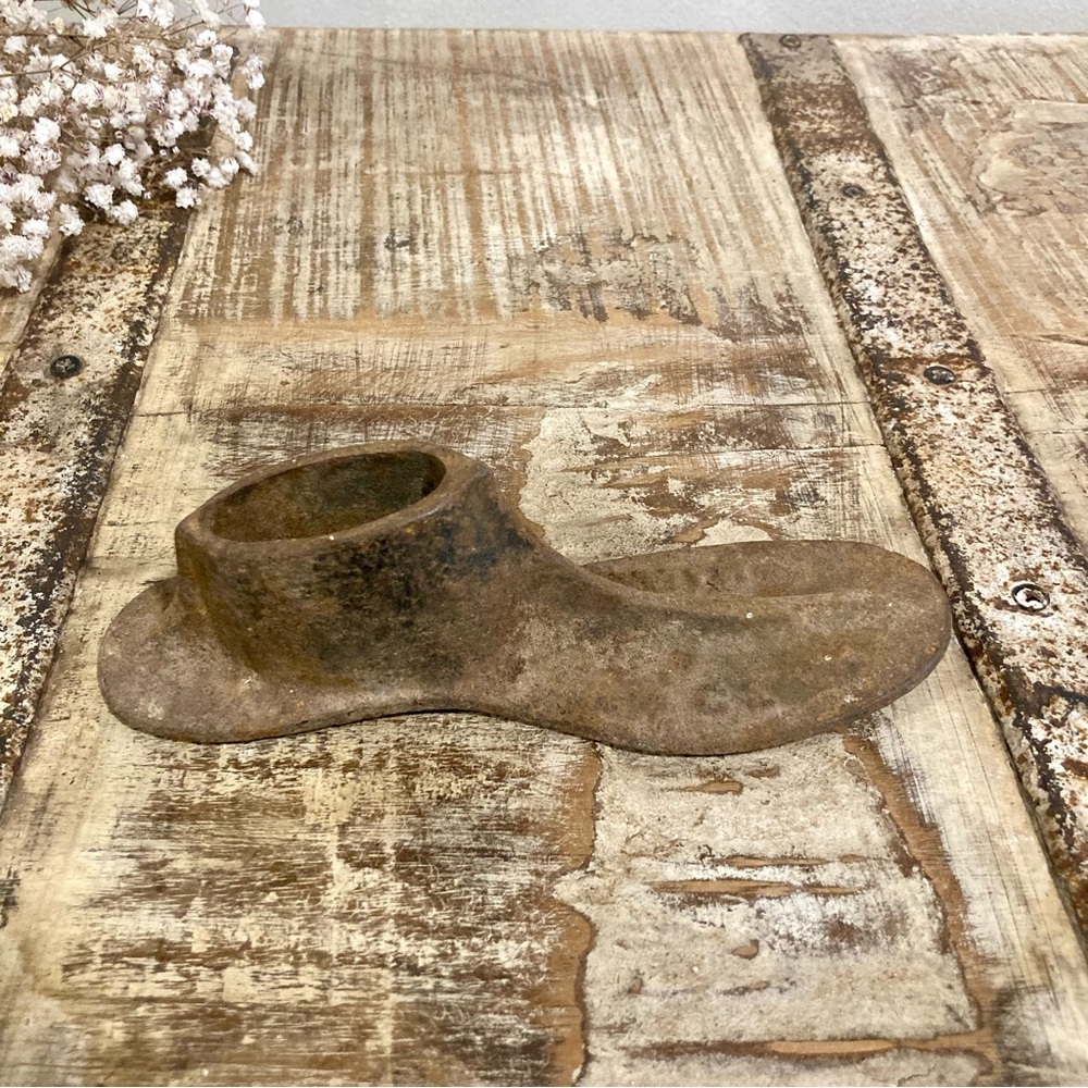 Vintage Cast Iron Cobblers Shoe Last Metal Shoe Form Child Size Paperweight - Picture 3 of 12